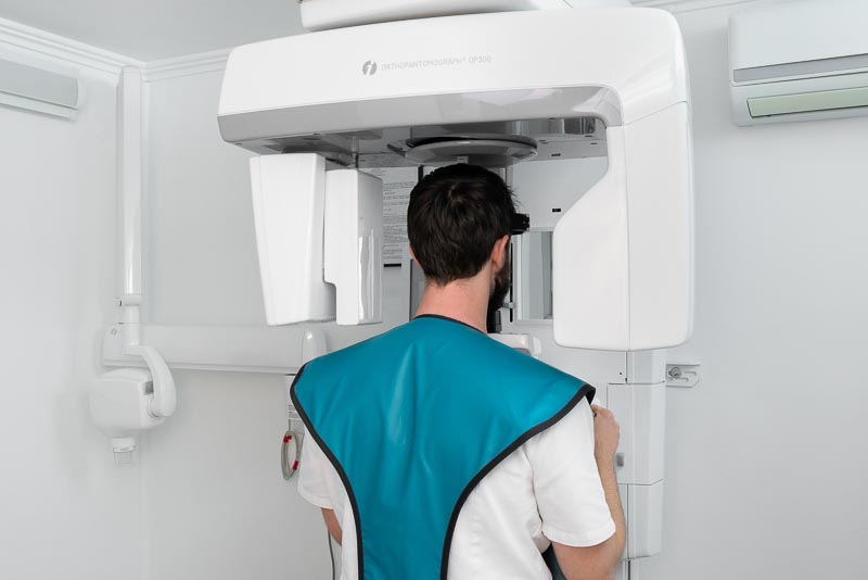 A patient at SOTA Dental in Zagreb, Croatia gets a CT scan.